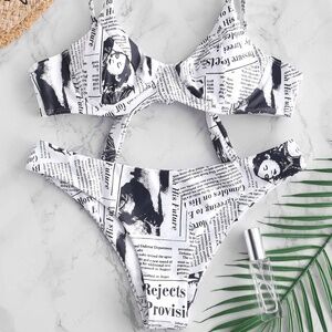 NWOT Newspaper Print Underwire Bikini Set